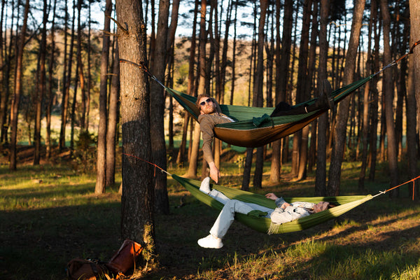 Hammock Tenting: Embracing the Great Outdoors with Comfort and Style ...